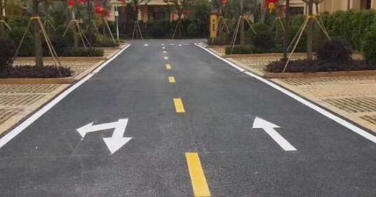 廠區(qū)人行道劃線標準尺寸？
